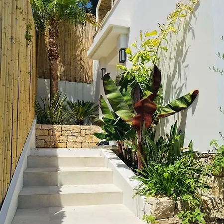 Mirano Villa *