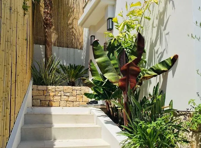 Mirano Villa *