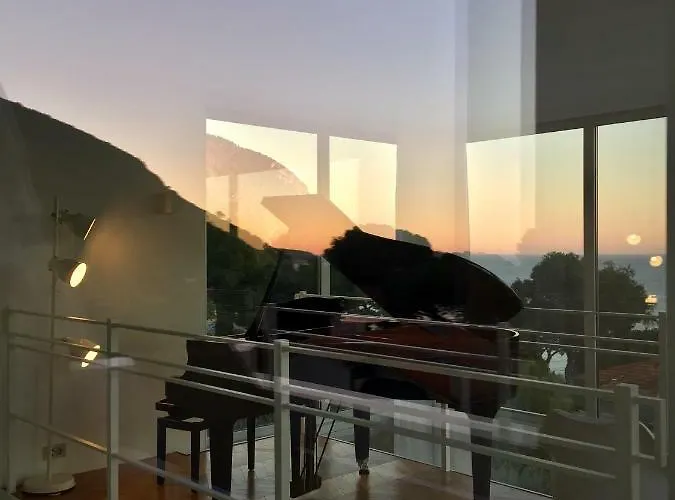 ヴィラ Mirano エズ